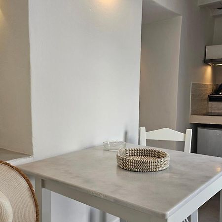 Efi'S Apartments Plaka  Luaran gambar