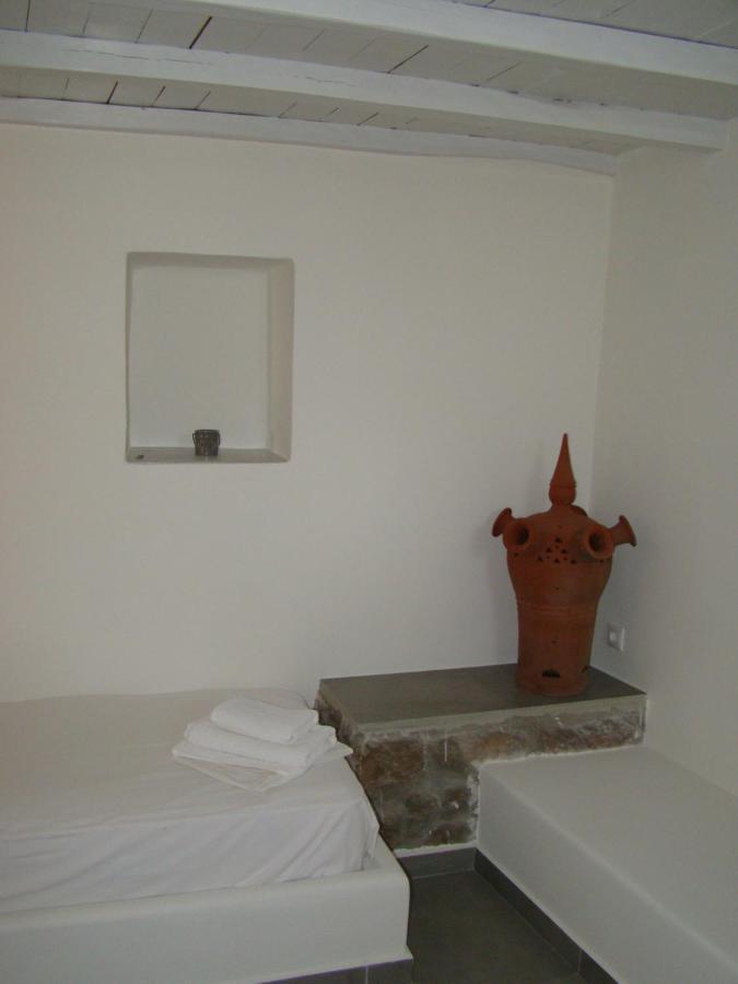 Efi'S Apartments Plaka  Luaran gambar