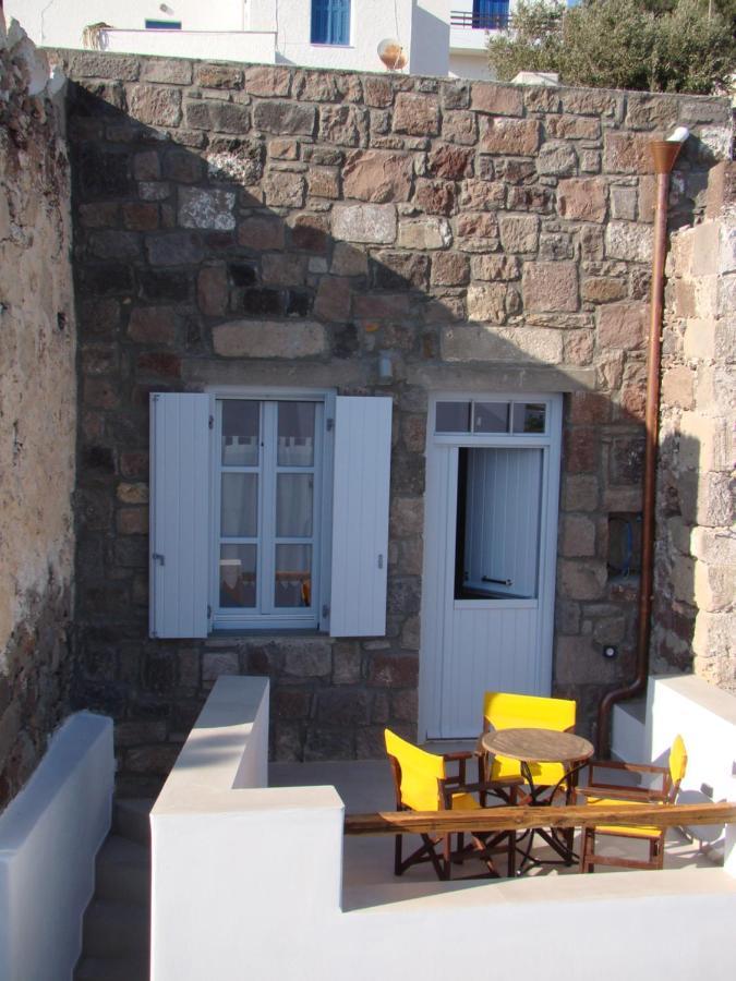 Efi'S Apartments Plaka  Luaran gambar