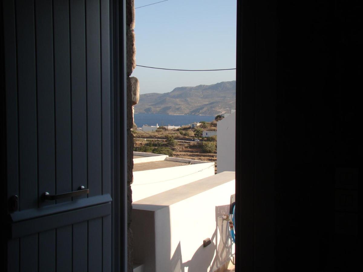 Efi'S Apartments Plaka  Luaran gambar