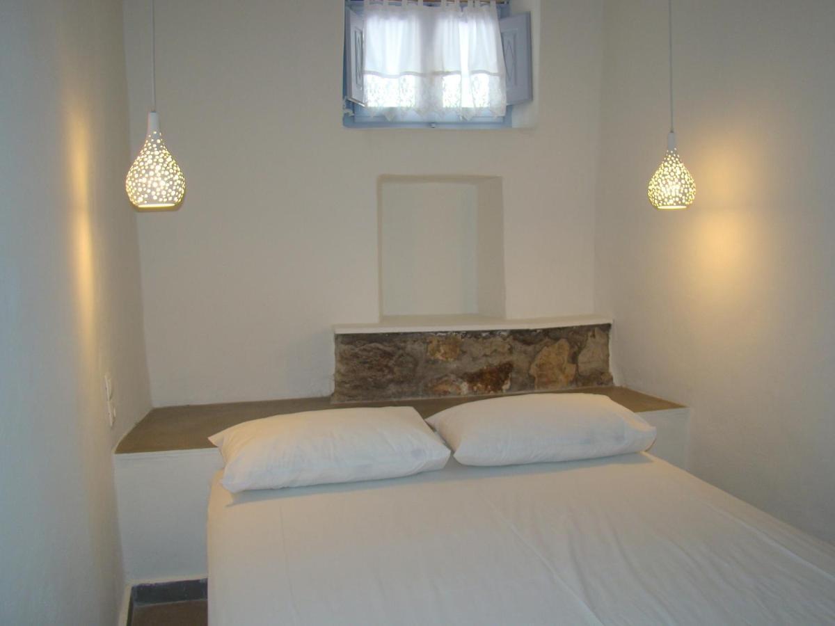 Efi'S Apartments Plaka  Luaran gambar